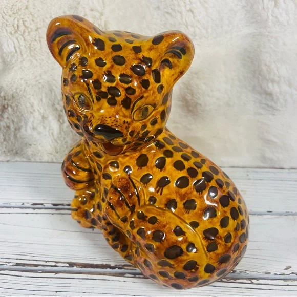 Vintage Molded Glazed Ceramic Baby Leopard Cheetah Cub 8”Animal Figurine Statue - Picture 4 of 15
